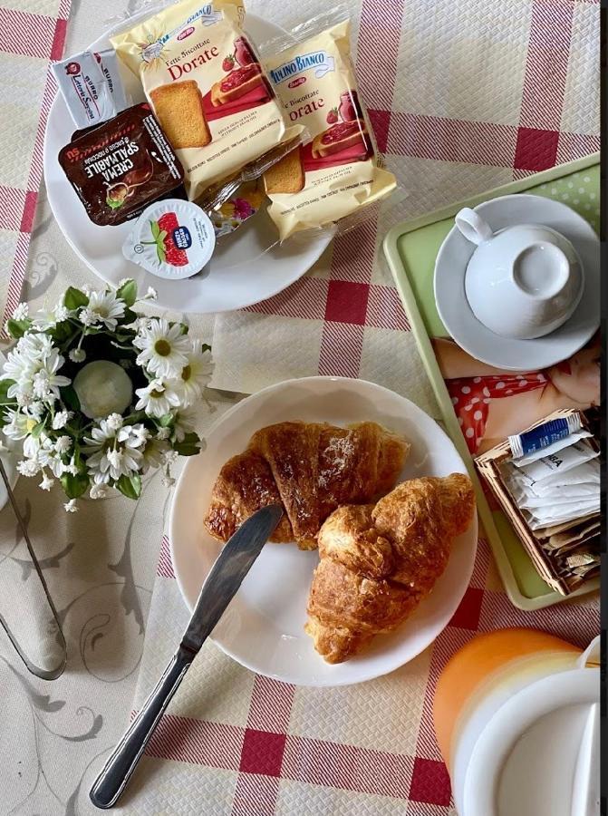 Cameracaffe Sul Lago アレッツォ エクステリア 写真