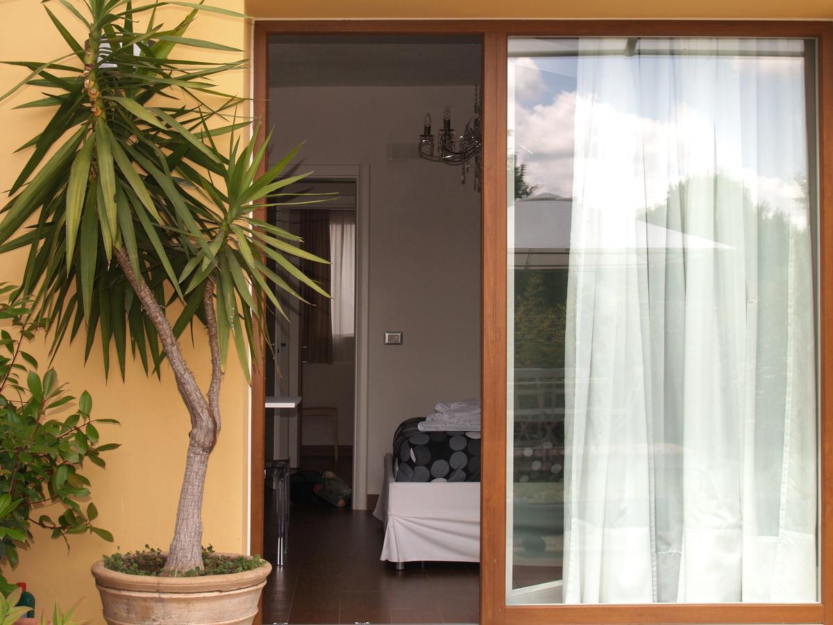 Cameracaffe Sul Lago アレッツォ エクステリア 写真