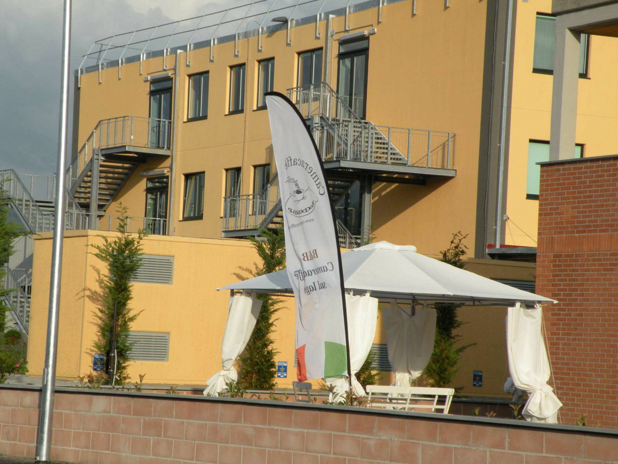 Cameracaffe Sul Lago アレッツォ エクステリア 写真